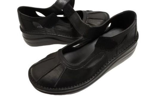 【インコルジェ8315 ブラック】アンティーク調本革シューズ